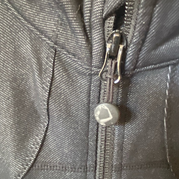 Lululemon zip up Jacket - Picture 4 of 6